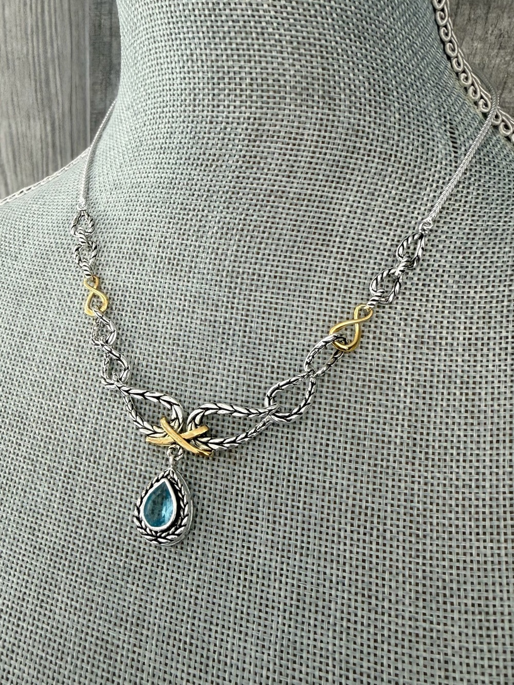 Marsala 925 Duo Tone Sterling & Topaz Necklace